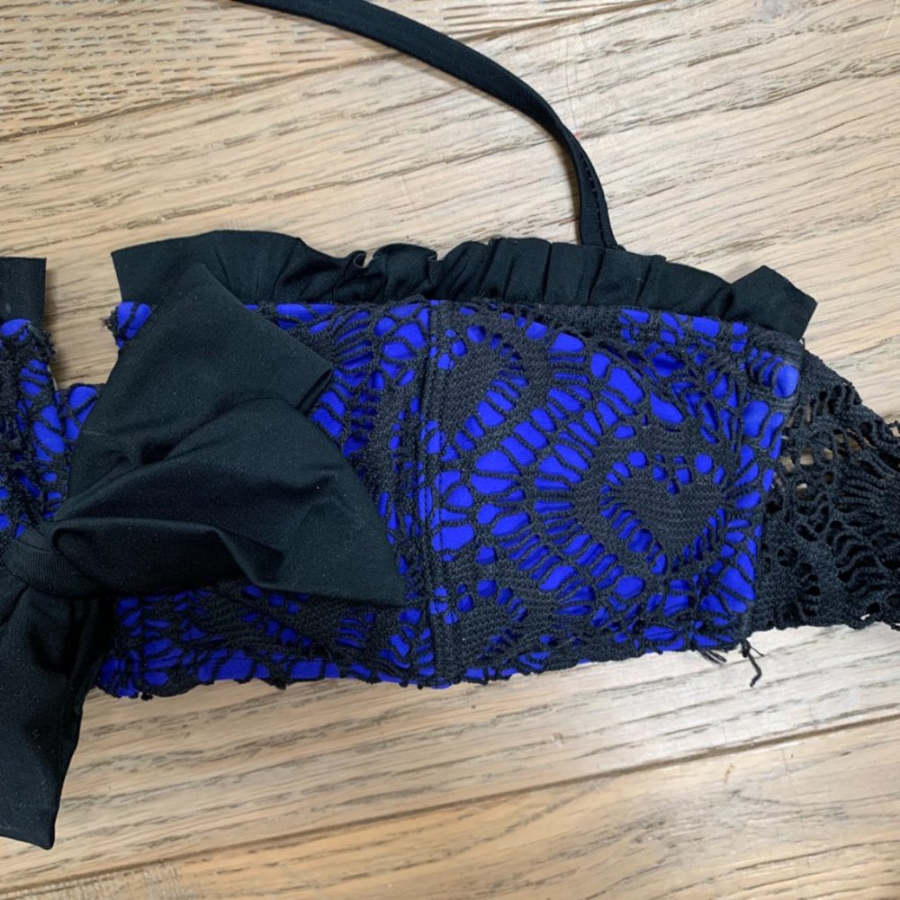 Betsey Johnson Love Lace Crochet Matching Bikini Set - Picture 14 of 16